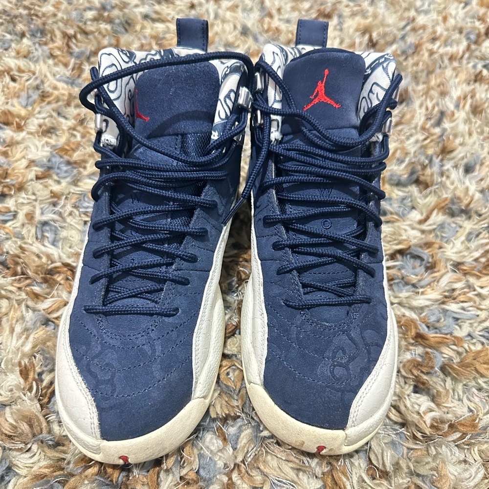 jordan 12 international flight
